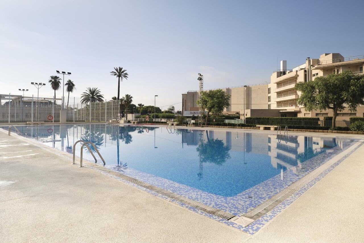 Global Properties, Con Terraza En Residencial Last Canet Apartment